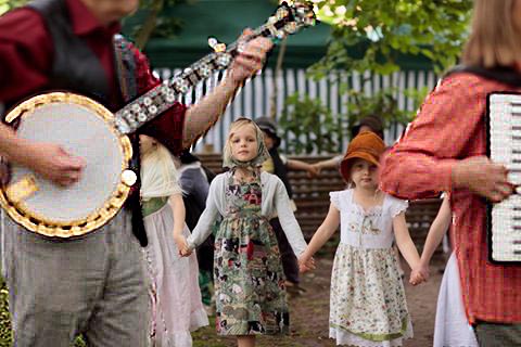 børnefest baggrundsmusik viser underholdning harmonika banjo sømandsmusik viser pop folkemusik